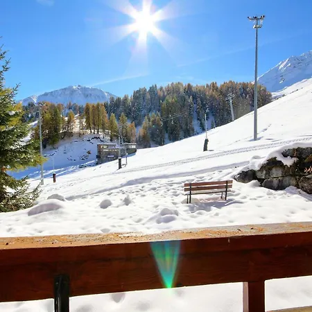Renove Avec Terrasse Et Acces Direct Aux Pistes - Fr-1-455-43 *